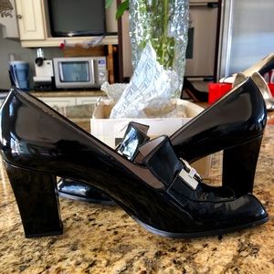 VTG Classic Black Patent Leather Charles Jourdan Buckled Loafers